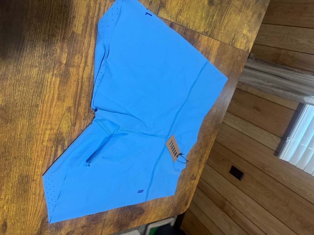 Nobull Azure Blue 4 Short XL New With Tags